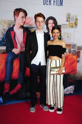 Bilder des Tages Simon Eng und Harriet Herbig-Matten bei der Das Pubertier- Der Film Kino Premiere am 4.07.2017 in München Das Pubertier- Der Film Filmpremiere in Muenchen, 2017 