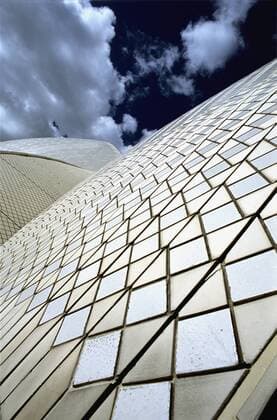 Architektur von Jorn Utzon Opera House, Sydney. Detail of cladding. Australia  Copyright: xMarcelxMalherbex 11034-10-1