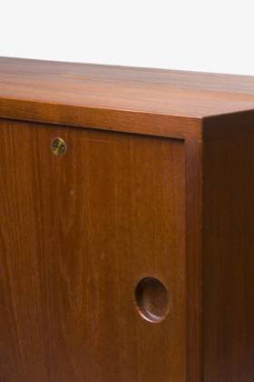 RY-26 Teak Cabinet, Danish, manufactured by RY Mobler. Designer: Hans J Wegner  Copyright: xGxJacksonx 12528-1710-1