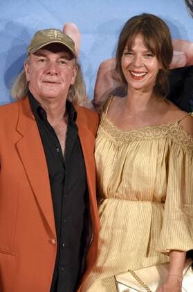 Pepe Danquart und Jessica Schwarz bei der Premiere des Kinofilms Auf der anderen Seite ist das Gras viel grüner im Metropolis Kino. Frankfurt, 05.07.2017 Foto:xR.xMurmannx xFuturexImage