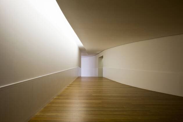 Architektur von Alvaro Siza Vieira Interior hallway in Ibere Camargo Museum, Porto Alegre, Brazil Porto Alegre Brazil  Copyright: xFernandoxAldax 31632-1160-1