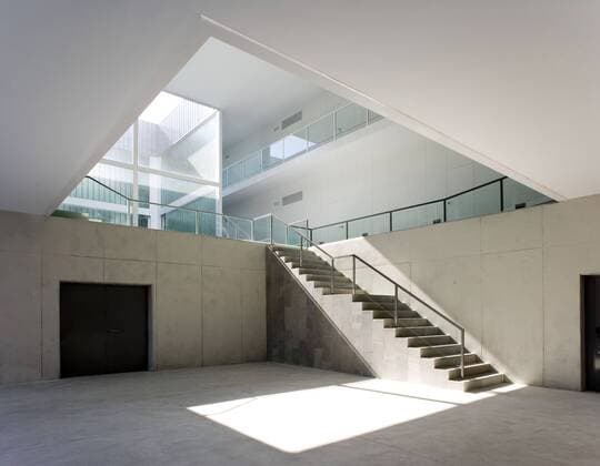 Central Workers Union building, Architects: Architects: Alejandro Mu–oz Miranda Granada Spain  Copyright: xFernandoxAldax 31682-270-1