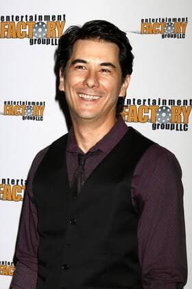 LOS ANGELES - JUL 6: James Duval at the Garlic And Gunpowder Premiere at the TCL Chinese 6 Theaters on July 6, 2017 in Los Angeles, CA  Copyright: xKathyxHutchinsx xIPAx xHutchinsxPhotox