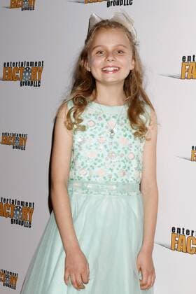 LOS ANGELES - JUL 6: Juliet Garbacz at the Garlic And Gunpowder Premiere at the TCL Chinese 6 Theaters on July 6, 2017 in Los Angeles, CA  Copyright: xKathyxHutchinsx xIPAx xHutchinsxPhotox