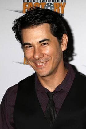 LOS ANGELES - JUL 6: James Duval at the Garlic And Gunpowder Premiere at the TCL Chinese 6 Theaters on July 6, 2017 in Los Angeles, CA  Copyright: xKathyxHutchinsx xIPAx xHutchinsxPhotox