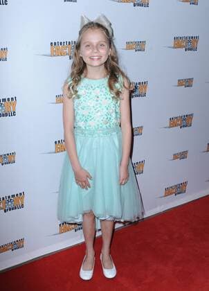 July 6, 2017 - Hollywood, California, U.S. - Juliet Garbacz attends The Los Angeles Screening of Garlic And Gunpowder held at the TCL Chinese 6 Theatre in Hollywood, California on July 6, 2017. 2017 Hollywood U.S. - ZUMAl86_ 20170706_zaf_l86_019 Copyright: xDavexLongendykex