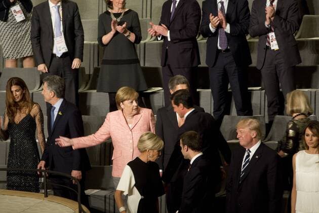 Deutschland, Hamburg, G20, Elbphilharmonie, Bundeskanzlerin Angela Merkel, Donald Trump mit Frau Melania, Emmanuel Macron mit Frau Brigitte, 07.07.2017
