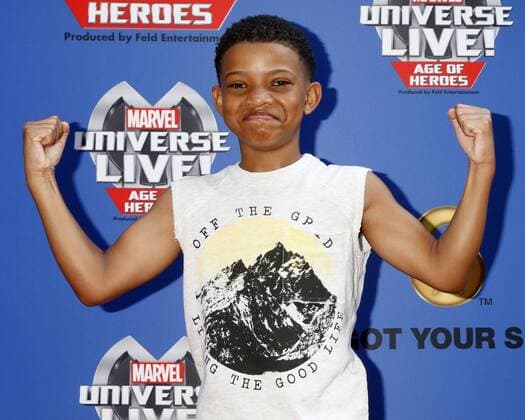 LOS ANGELES - JUL 8: Lonnie Chavis at the Marvel Universe Live Red Carpet at the Staples Center on July 8, 2017 in Los Angeles, CA  Copyright: xKathyxHutchinsx xIPAx xHutchinsxPhotox