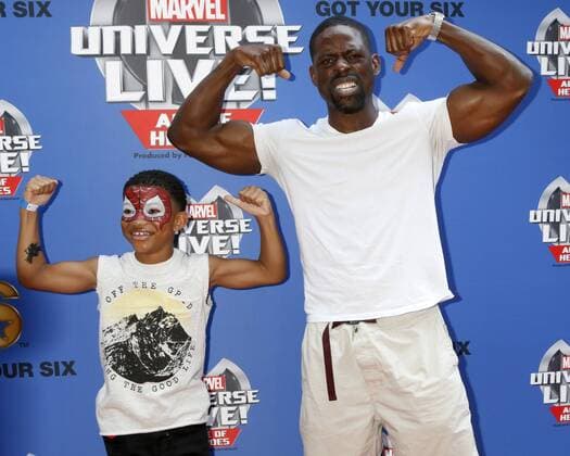 July 8, 2017 - Los Angeles, CA, USA - LOS ANGELES - JUL 8: Lonnie Chavis, Sterling K Brown_ at the Marvel Universe Live Red Carpet at the Staples Center on July 8, 2017 in Los Angeles, CA Los Angeles USA - ZUMAb170 20170708_zap_b170_025 Copyright: xKayxBlakex