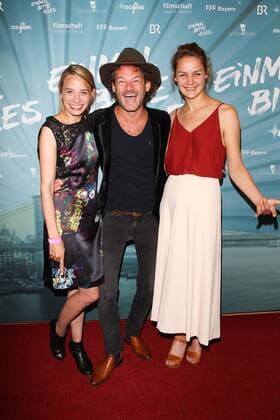 Jette Merle Boehrnsen, Maxi Schafroth, Luise Heyer, Filmpremiere EINMAL BITTE ALLES im Kino am Sendlinger Tor in Muenchen am 10.07.2017