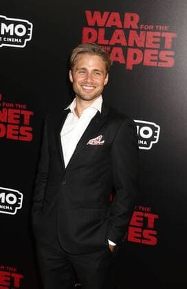 July 10, 2017 - New York, New York, U.S. - Actor MAX LLOYD JONES attends the New York premiere of War for the Planet of the Apes held at SVA Theatre, New York U.S. - ZUMAk03_ 20170710_zaf_k03_104 Copyright: xNancyxKaszermanx