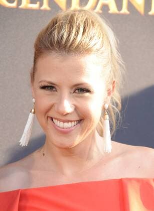 July 11, 2017 - Hollywood, California, U.S. - Jodie Sweetin attends The Los Angeles Premiere of Descendants 2 held at the Arclight Cinerama Dome in Hollywood, California on July11, 2017. 2017 Hollywood U.S. - ZUMAl86_ 20170711_zaf_l86_036 Copyright: xDavexLongendykex