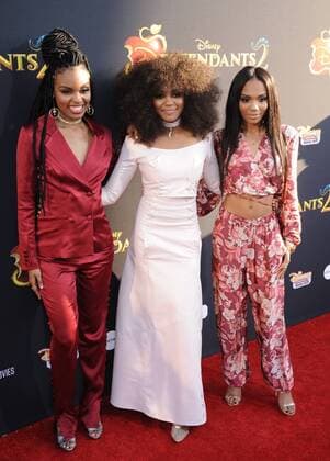 July 11, 2017 - Hollywood, California, U.S. - China Anne McClain, Sisters attends The Los Angeles Premiere of Descendants 2 held at the Arclight Cinerama Dome in Hollywood, California on July11, 2017. 2017 Hollywood U.S. - ZUMAl86_ 20170711_zaf_l86_050 Copyright: xDavexLongendykex