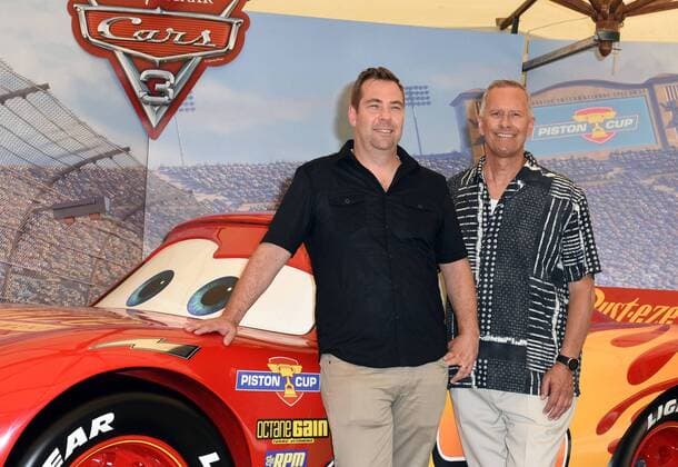 Foto IPP Gioia Botteghi Roma 12 07 2017 presentazione del film di animazione Cars 3 nella foto il regista Brian Fee con il produttore Kevin Reher posano con un modello di saetta mcqueen  0