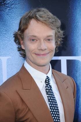219336 AdMedia Starface 2017-07-12 CA Los Angeles Etats-Unis Soirée de lancement de la saison 7 de la série Game of Thrones . 12 July 2017 - Los Angeles, California - Alfie Allen. HBO s Game of Thrones Season 7 Los Angeles Premiere held at The Music Center s Walt Disney Concert Hall in Los Angeles. Photo Credit: Birdie Thompson AdMedia  Copyright: xAdMediax STAR_219336_049
