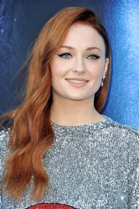 Sophie Turner bei der Serienpremiere der 7. Staffel von Game Of Thrones (HBO) am 12.07.2017 in Hollywood, Los Angeles Premiere Of HBO s Game Of Thrones Season 7 in Los Angeles, 2017 