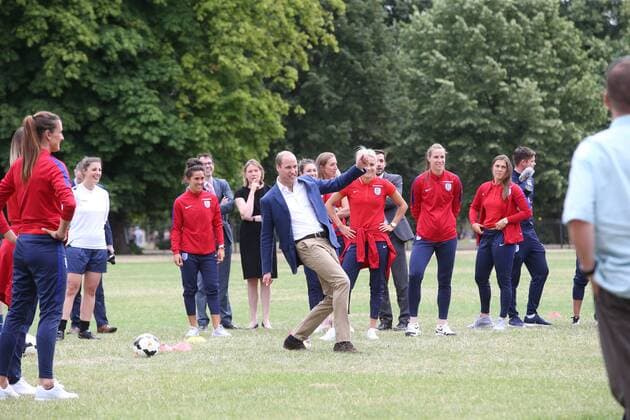 . 13 07 2017. London, United Kingdom. The Duke of Cambridge with the England Women football team and local schoolchildren after a reception at Kensington Palace in London to wish the team good luck in the forthcoming UEFA Women s Euro 2017 tournament in the Netherlands.  xStephenxLockx xi-Imagesx IIM-15554-0023