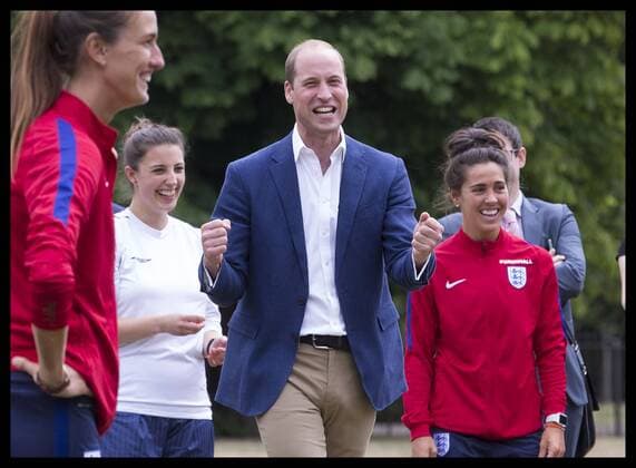 . 13 07 2017. London, United Kingdom. The Duke of Cambridge enjoys a kick about with the England Women football team in the grounds of Kensington Palace in London after a reception to wish the team good luck in the forthcoming UEFA Women s Euro 2017 tournament in the Netherlands.  xStephenxLockx xi-Imagesx IIM-15554-0055