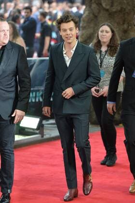July 13, 2017 - London, London, UK - London, UK. HARRY STYLES attends the Dunkirk World Film Premiere. London UK  - ZUMAl94_ 20170713_zaf_l94_046 Copyright: xRayxTangx