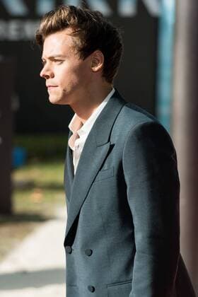July 13, 2017 - London, London, UK - Harry Styles of pop group One Direction attends the Dunkirk World Film Premiere. London UK  - ZUMAt138 20170713_zap_t138_020 Copyright: xRayxTangx