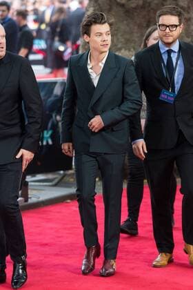 July 13, 2017 - London, London, UK - Harry Styles of One Direction attends the Dunkirk World Film Premiere. London UK  - ZUMAt138 20170713_zap_t138_029 Copyright: xRayxTangx