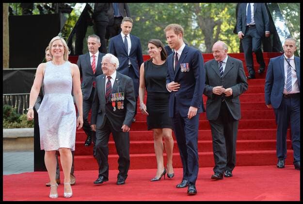 . 13 07 2017. London, United Kingdom. Prince Harry Dunkirk veterans. Prince Harry arrives at the Dunkirk World Premiere at Odeon Leicester Square on July 13, 2017 in London, England  xi-Imagesx xPoolx IIM-15567-0016