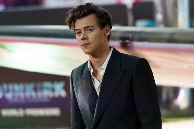 July 13, 2017 - London, London, UK - Harry Styles of pop group One Direction attends the Dunkirk World Film Premiere. London UK  - ZUMAt138 20170713_zap_t138_022 Copyright: xRayxTangx