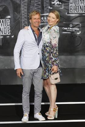 Steve Norman und Sabrina Winter - Weltpremiere ATOMIC BLONDE im Theater am Potsdamer Platz in Berlin am 17.07.2017. Premiere ATOMIC BLONDE