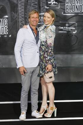 Steve Norman und Sabrina Winter - Weltpremiere ATOMIC BLONDE im Theater am Potsdamer Platz in Berlin am 17.07.2017. Premiere ATOMIC BLONDE