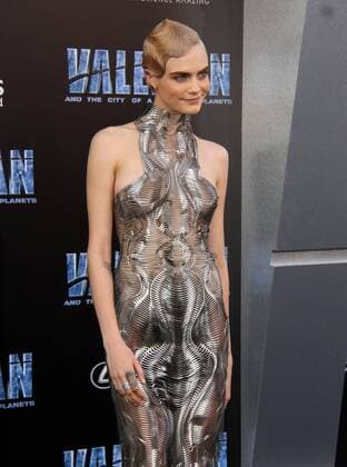 July 17, 2017 - Los Angeles, CA, United States - 17 July 2017 - Los Angeles, California - Cara Delevingne. Valerian and the City of a Thousand Planets World Premiere held at TCL Chinese Theatre in Hollywood. Photo Credit: AdMedia Los Angeles United States - ZUMAa123 20170717_zaa_a123_001 Copyright: xAdmediax