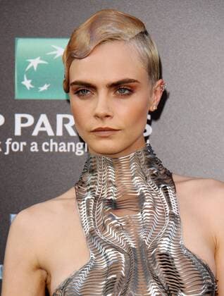 July 17, 2017 - Los Angeles, CA, United States - 17 July 2017 - Los Angeles, California - Cara Delevingne. Valerian and the City of a Thousand Planets World Premiere held at TCL Chinese Theatre in Hollywood. Photo Credit: AdMedia Los Angeles United States - ZUMAa123 20170717_zaa_a123_013 Copyright: xAdmediax