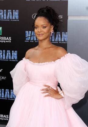July 17, 2017 - Los Angeles, CA, United States - 17 July 2017 - Los Angeles, California - Rihanna. Valerian and the City of a Thousand Planets World Premiere held at TCL Chinese Theatre in Hollywood. Photo Credit: AdMedia Los Angeles United States - ZUMAa123 20170717_zaa_a123_031 Copyright: xAdmediax