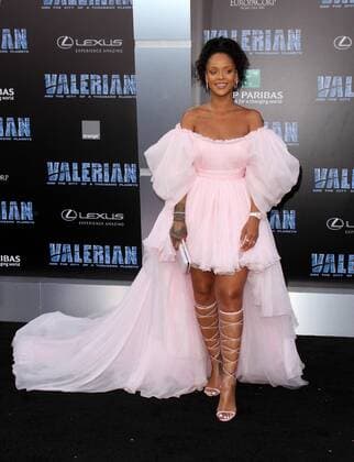 July 17, 2017 - Los Angeles, CA, United States - 17 July 2017 - Los Angeles, California - Rihanna. Valerian and the City of a Thousand Planets World Premiere held at TCL Chinese Theatre in Hollywood. Photo Credit: AdMedia Los Angeles United States - ZUMAa123 20170717_zaa_a123_037 Copyright: xAdmediax
