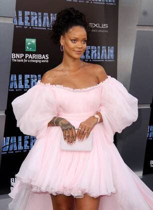 July 17, 2017 - Los Angeles, CA, United States - 17 July 2017 - Los Angeles, California - Rihanna. Valerian and the City of a Thousand Planets World Premiere held at TCL Chinese Theatre in Hollywood. Photo Credit: AdMedia Los Angeles United States - ZUMAa123 20170717_zaa_a123_041 Copyright: xAdmediax