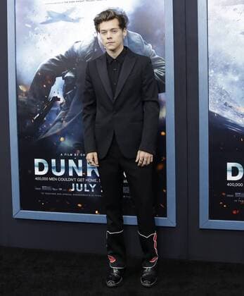 Harry Styles arrives on the red carpet at the DUNKIRK New York Premiere on July 18, 2017 in New York City.  NYP20170718132 JOHNxANGELILLO