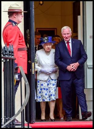 . 19 07 2017. London, United Kingdom. The Queen and Prince Philip Visit Canada House. Her Majesty Queen Elizabeth II and Prince Philip, the Duke of Edinburgh visit Canada House in Trafalgar Square to celebrate Canada s 150th anniversary of Confederation. Their Highnesses will view artefacts and displays celebrating Canada 150, including items from the Royal Archives and from the National Maritime Museum s exhibition Death in the Ice, which explores Sir John Franklin s final Arctic expedition.  xPetexMaclainex xi-Imagesx IIM-15605-0017