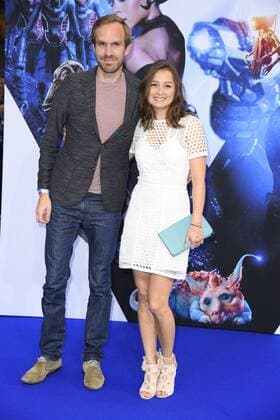 Sarah Alles mit Ehemann Thimon von Berlepsch bei der Deutschlandpremiere des Kinofilms Valerian - Die Stadt der tausend Planeten im CineStar Sony Center am Potsdamer Platz in Berlin am 19.07.2017