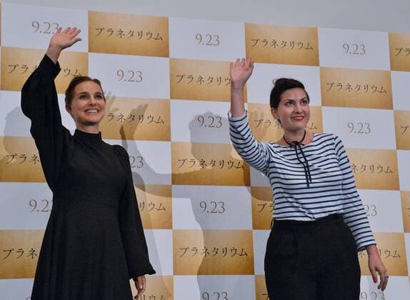 Actress Natalie Portman (L) and director Rebecca Zlotowski attend the Japan Premiere for the film Planetarium in Tokyo, Japan on July 20, 2017. This film will open on September 23 in Japan.  TKP2017072018 KEIZOxMORI