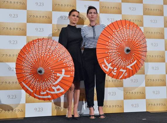 Actress Natalie Portman (L) and director Rebecca Zlotowski attend the Japan Premiere for the film Planetarium in Tokyo, Japan on July 20, 2017. This film will open on September 23 in Japan.  TKP2017072021 KEIZOxMORI