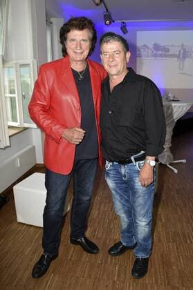 Olaf der Flipper und Michael Hirte beim 5jährigen Jubiläum des Musiklabels Telamo in der Orange Bar. München, 20.07.2017 Foto:xP.xSchönbergerx xFuturexImage