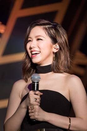 Hong Kong singer Gloria Tang Tsz-kei, better known by her stage name G.E.M., performs at a ceremony during the 2017 MTV Global Mandarin Music Awards in Shenzhen city, south China s Guangdong province, 20 July 2017. Stars shine on 2017 MTV Global Mandarin Music Awards in south China  pbu655979_10