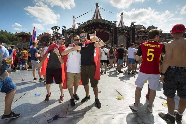 Illustration picture shows the first day of the Tomorrowland music festival, Friday 21 July 2017. The 13th edition of Tomorrowland electronic music festival takes place at the De Schorre terrain in Boom from 20 to 23 July 2017 and from 27 to 30 July 2017.  KOENxBLANCKAERT 05135538