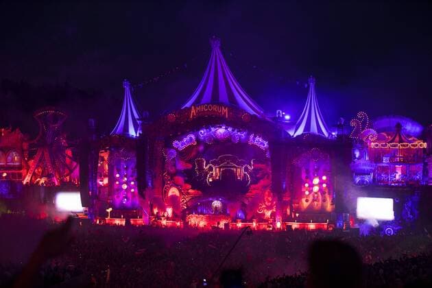 Illustration picture taken during the first day of the Tomorrowland music festival, Friday 21 July 2017. The 13th edition of Tomorrowland electronic music festival takes place at the De Schorre terrain in Boom from 20 to 23 July 2017 and from 27 to 30 July 2017.  KOENxBLANCKAERT 05136195