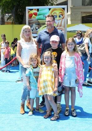 July 23, 2017 - 23 July 2017 - Los Angeles, California - Dean McDermott, Stella Doreen McDermott, Tori Spelling, Liam McDermott, Finn Davey McDermott, Hattie McDermott. Premiere Of Columbia Pictures And Sony Pictures Animation s The Emoji Movie held at Regency Village Theatre - Westwood, CA. Photo Credit: PMA AdMedia - ZUMAa123 20170723_zaa_a123_391 Copyright: xPma Admediax