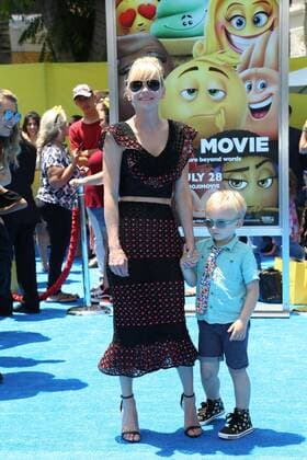July 23, 2017 - 23 July 2017 - Los Angeles, California - Anna Faris. Premiere Of Columbia Pictures And Sony Pictures Animation s The Emoji Movie held at Regency Village Theatre - Westwood, CA. Photo Credit: PMA AdMedia - ZUMAa123 20170723_zaa_a123_411 Copyright: xPma Admediax