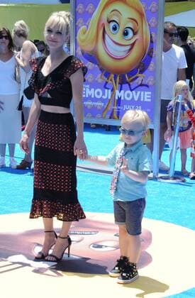July 23, 2017 - Hollywood, California, U.S. - Anna Faris attends The Los Angeles Premiere of The Emoji Movie held at the Regency Village Theater in Westwood, California on July 23, 2017. 2017 Hollywood U.S. - ZUMAl86_ 20170723_zaf_l86_078 Copyright: xDavexLongendykex