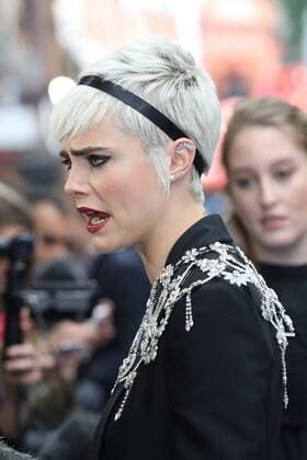 . 24 07 2017. London, United Kingdom. Cara Delevingne arriving at the Valerian premiere in London.  xStephenxLockx xi-Imagesx IIM-15621-0017