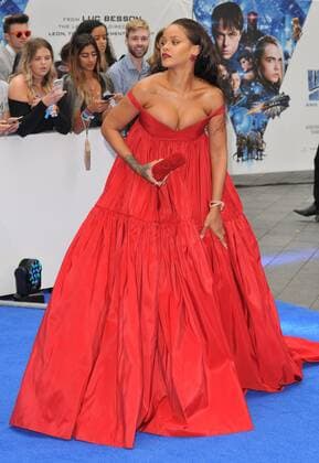 Valerian And The City Of A Thousand Planets European Premiere London, UK. 240717. Rihanna at the Valerian And The City Of A Thousand Planets European film premiere held at Cineworld Empire cinema, Leicester Square. 25 July 2017. LMK315-MB340-250717 