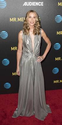 July 25, 2017 - Beverly Hills, California, U.S - Kelly Lynch The cast of AT&T AUDIENCE Networks Ã’Mr. MercedesO, adapted from the original novel by Stephen King, walked the red carpet before viewing this year s screening at the Beverly Hilton Garden. The dramatic series follows a serial killer as he taunts a retired police detective leading the ex-cop to undertake a private investigation before the killer can strike again. The dramatic suspense thriller is set to premiere on the Audience Network on August 9, 2017. Beverly Hills U.S. - ZUMAb102 20170725_zaf_b102_025 Copyright: xDavidxBrox