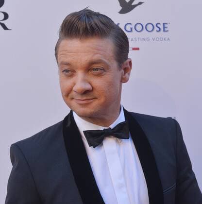 Cast member Jeremy Renner attends the premiere of the motion picture crime thriller Wind River at The Theatre at Ace Hotel in downtown Los Angeles on July 26, 2017. Storyline: An FBI agent teams with a town s veteran game tracker to investigate a murder that occurred on a Native American reservation.  LAP2017072623 JIMxRUYMEN